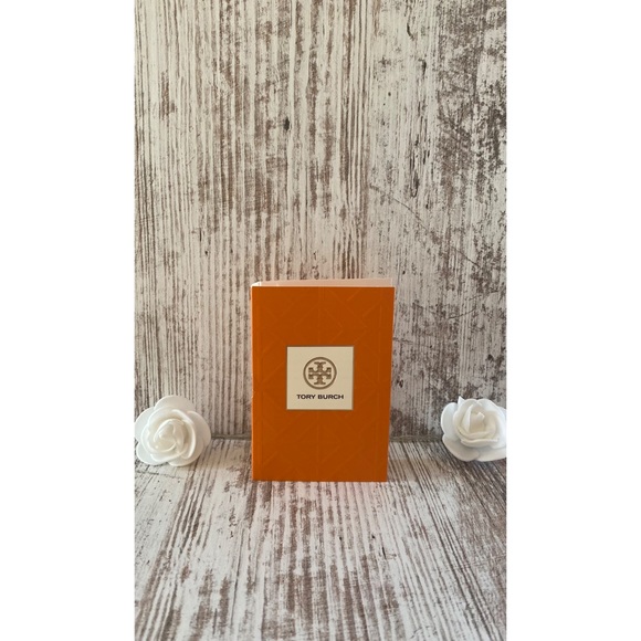 Brand new Tory Burch exclusive bundle - Picture 3 of 7